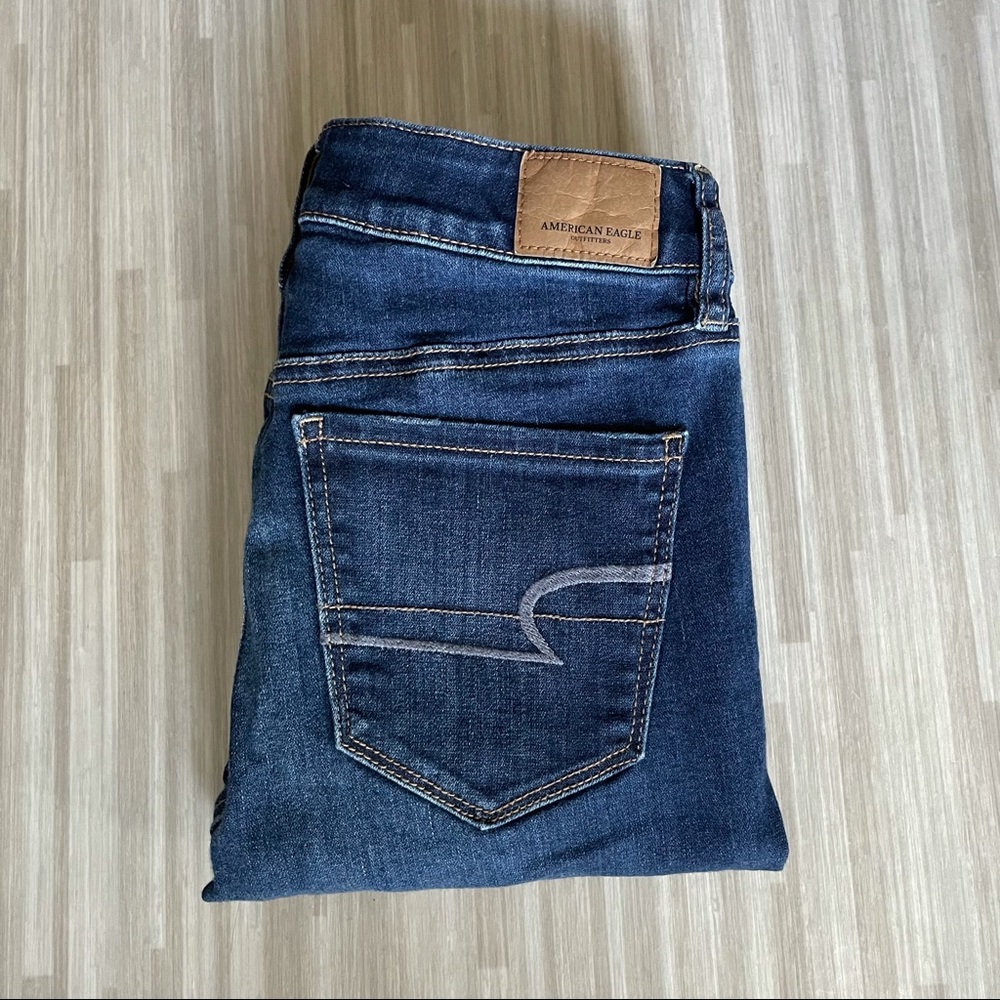 American Eagle Distressed Dark Wash Jeggings